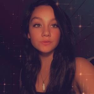 Meet your Posher, Kiana